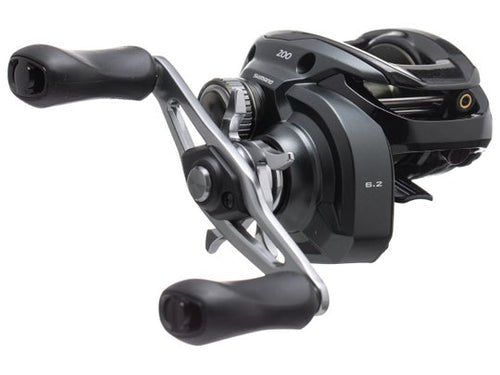 Used Baitcast Reel - Shimano Cuardo 200 M RH 6.2:1 9/10 - Hamilton Bait and Tackle